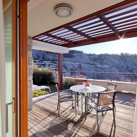 Portopiccolo Apartments Sistiana Bagian luar foto