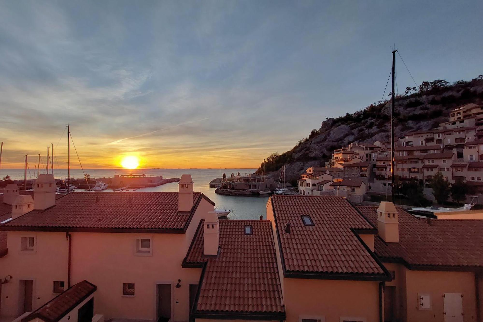 Portopiccolo Apartments Sistiana Bagian luar foto