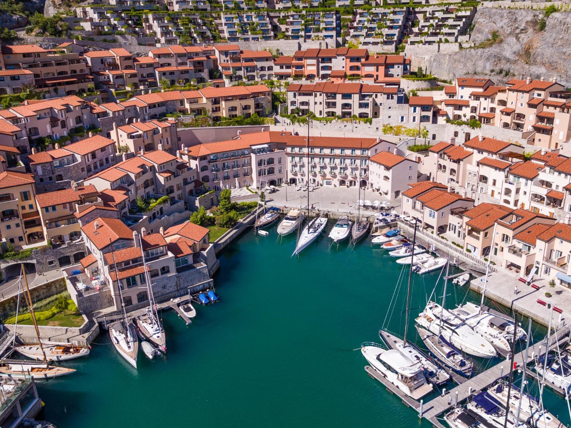 Portopiccolo Apartments Sistiana Bagian luar foto