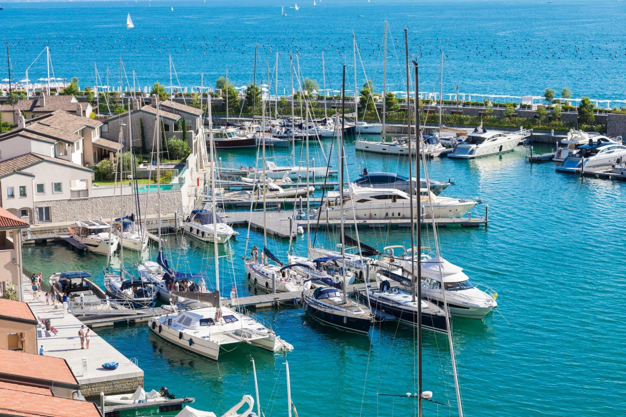 Portopiccolo Apartments Sistiana Bagian luar foto