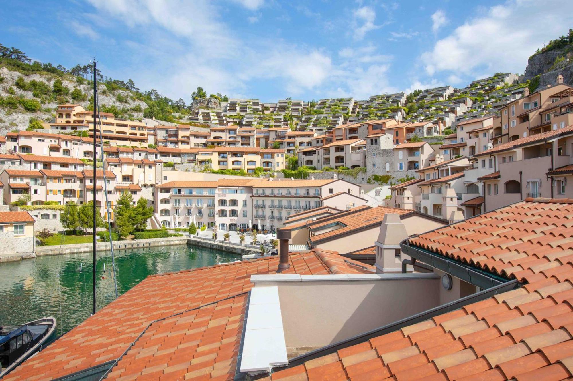 Portopiccolo Apartments Sistiana Bagian luar foto