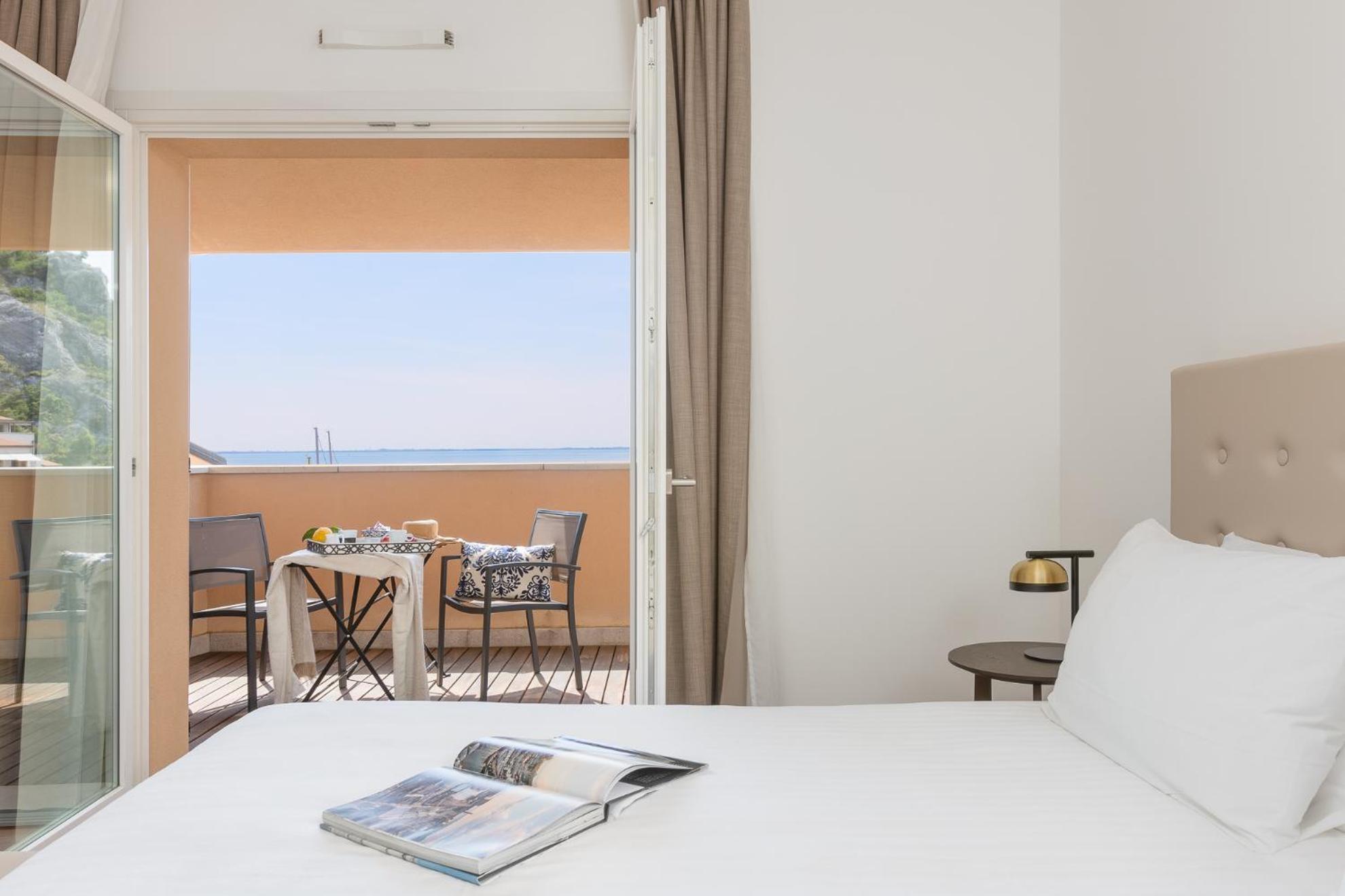 Portopiccolo Apartments Sistiana Bagian luar foto